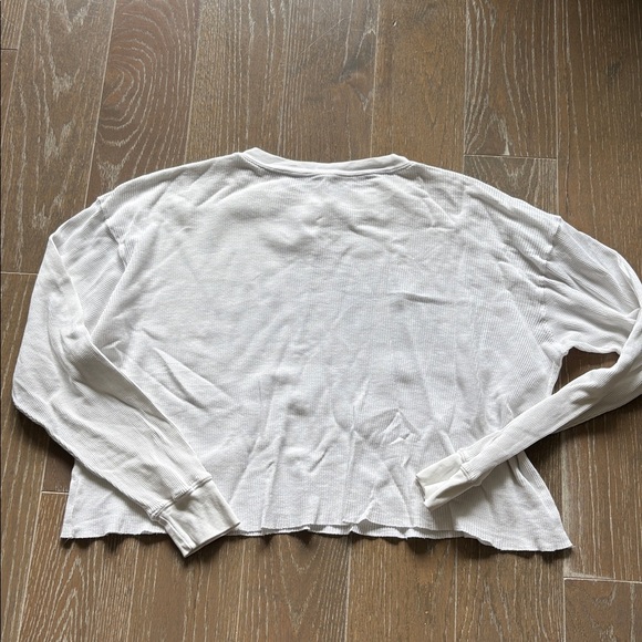 Like New Brandy Mellvile/John Galt NY waffleknit long sleeve One Size runs large - Picture 3 of 3